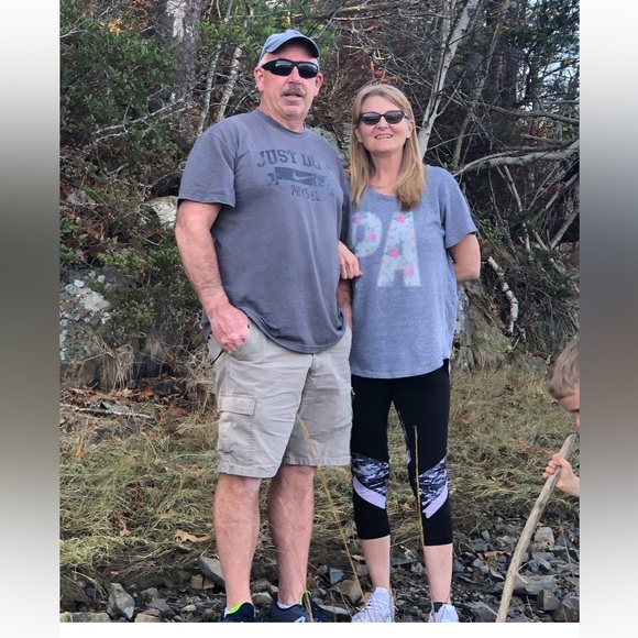 Meet your Posher - Picture 1 of 2